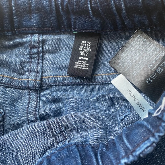H&M distressed denim 4-5Y - Picture 8 of 11